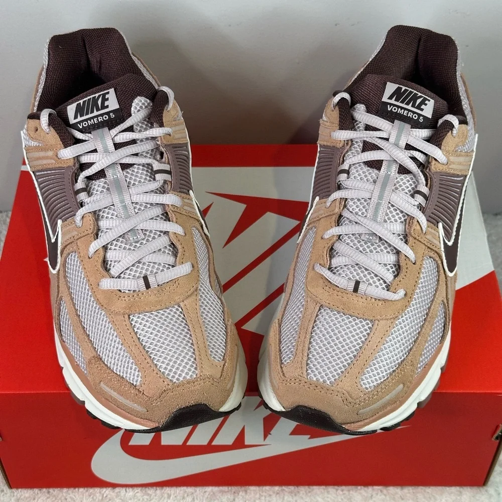 Nike Zoom Vomero 5